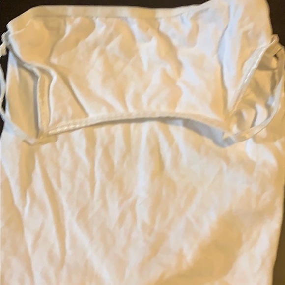 Tank tops - Picture 2 of 6